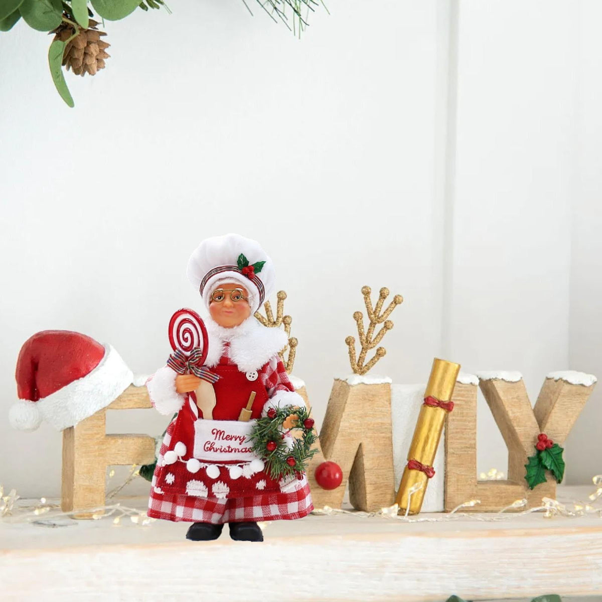 balikha Christmas Chef Ms Claus Figurine Chef Statue Centerpiece Collectible Xmas Gift Christmas Decoration for Home Fireplace Party C