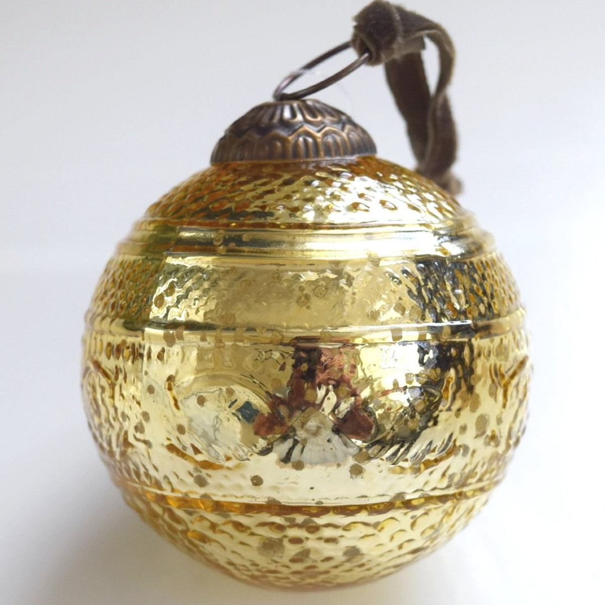 Set of 4 Gold Mercury Glass Ornaments (3.15 Inch Elegant Etched Ball) - Perfect for Christmas Tree, Hanging Holiday Decoration, Gifts & Home Decor